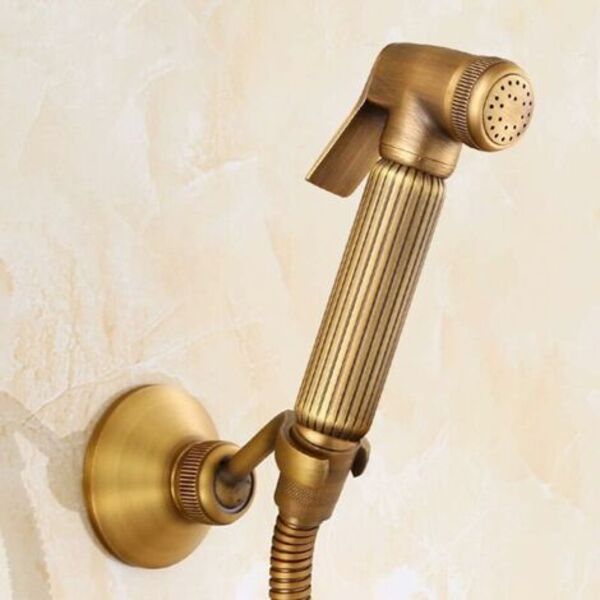 KIT SHUT OFF POUR DOUCHETTE DE TOILETTE ARTISTIQUE
